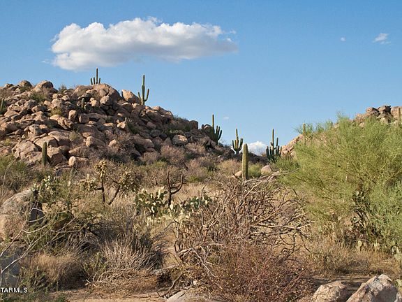 2nd image of 1533 W Tortolita Mountain Cir #286