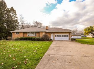 6495 Wall St, Ravenna, OH 44266