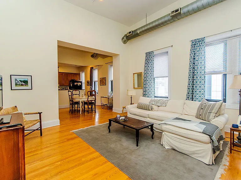 531 N Wells St #166-W — Photo 9