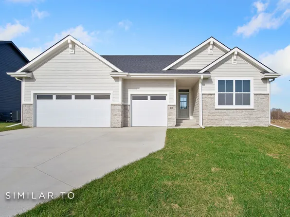 4701 177th St, Urbandale, IA 50323