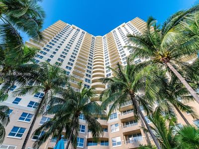 19501 W Country Club Dr APT Ts 05, Aventura, FL, 33180