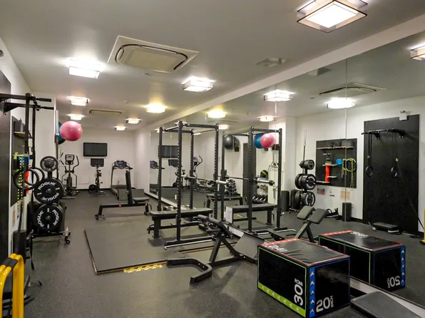 554 4th Avenue image 22 of 26