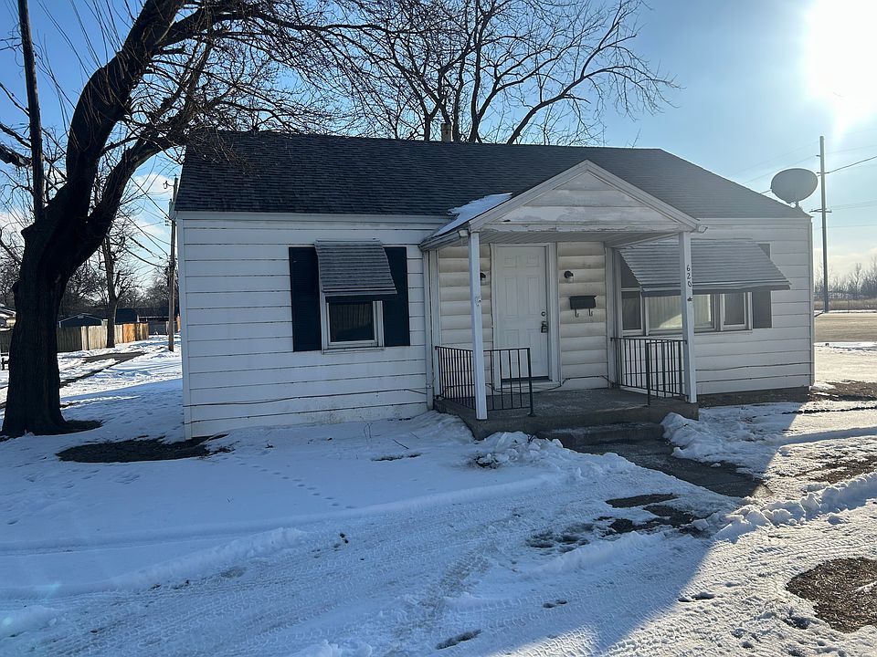 1st image of 620 Esther Ave
