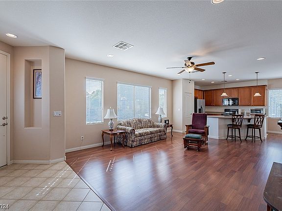 4th image of 3625 Rocklin Peak Ave