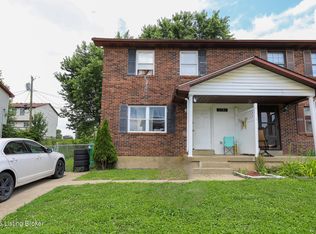 2735 Pioneer Ct, Radcliff, KY 40160