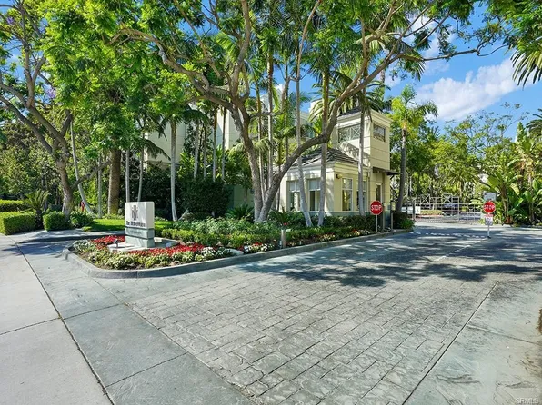 2233 Martin APT 413, Irvine, CA 92612