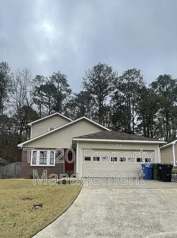 3 bed, 2.0 bath, 1750 sqft, $1,900 — Photo 1