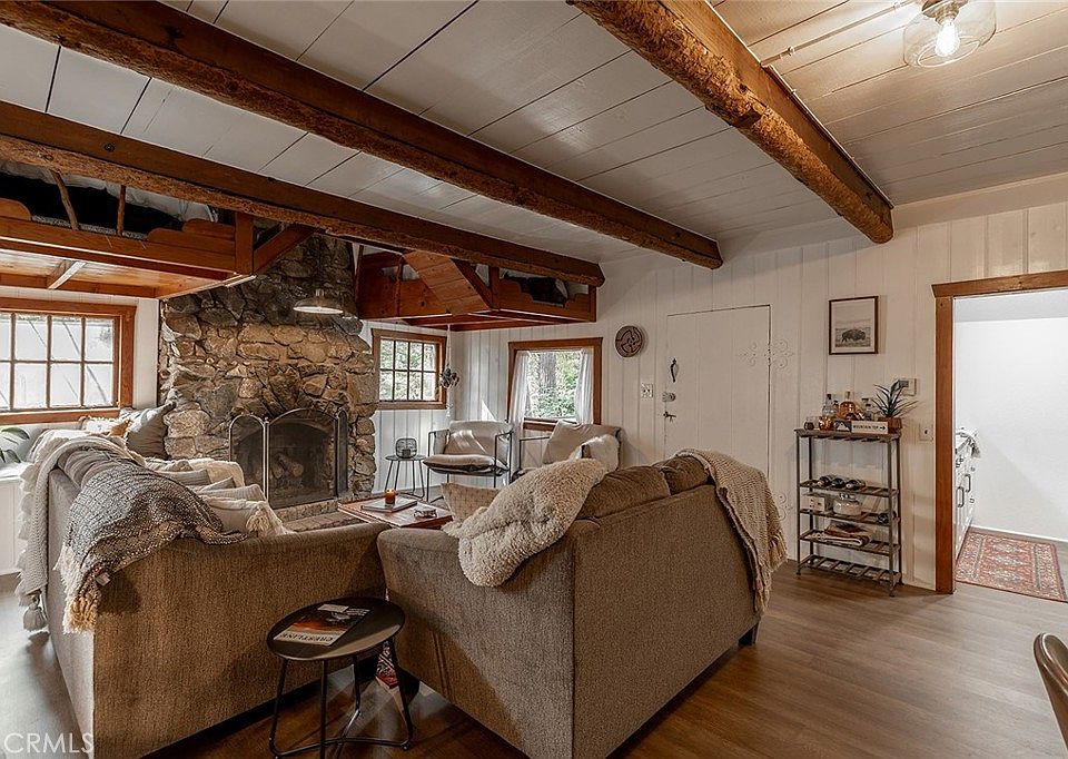 1st image of 23967 Park Ln