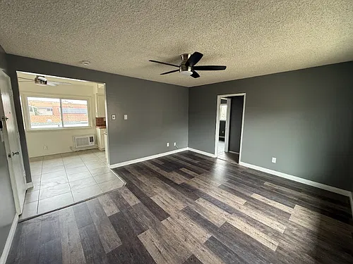241 E Dexter St #5 Photo 1