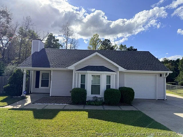 3 bed, 2.0 bath, 1152 sqft, $1,750 — Photo 1