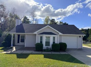 5720 Charbonneau Ct, Fayetteville, NC 28304