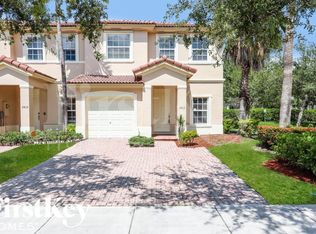 2412 NE 41st Pl, Homestead, FL 33033