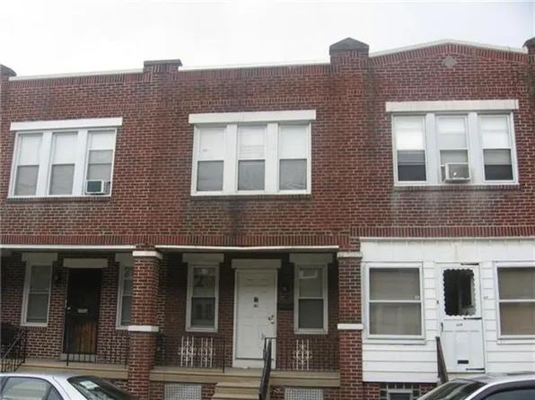 2078 Anchor St, Philadelphia, PA 19124