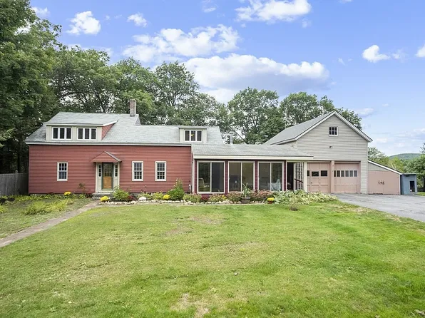 200 Lake Rd, Ashburnham, MA 01430