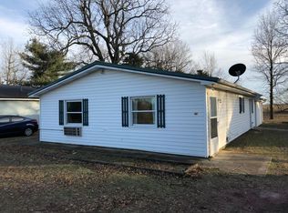 270 E Kirkpatrick St, Charleston, MO 63834