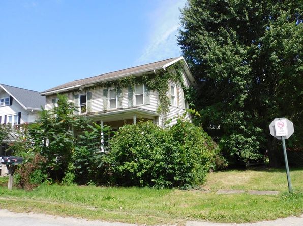 609 Washington St, Conneautville, PA 16406