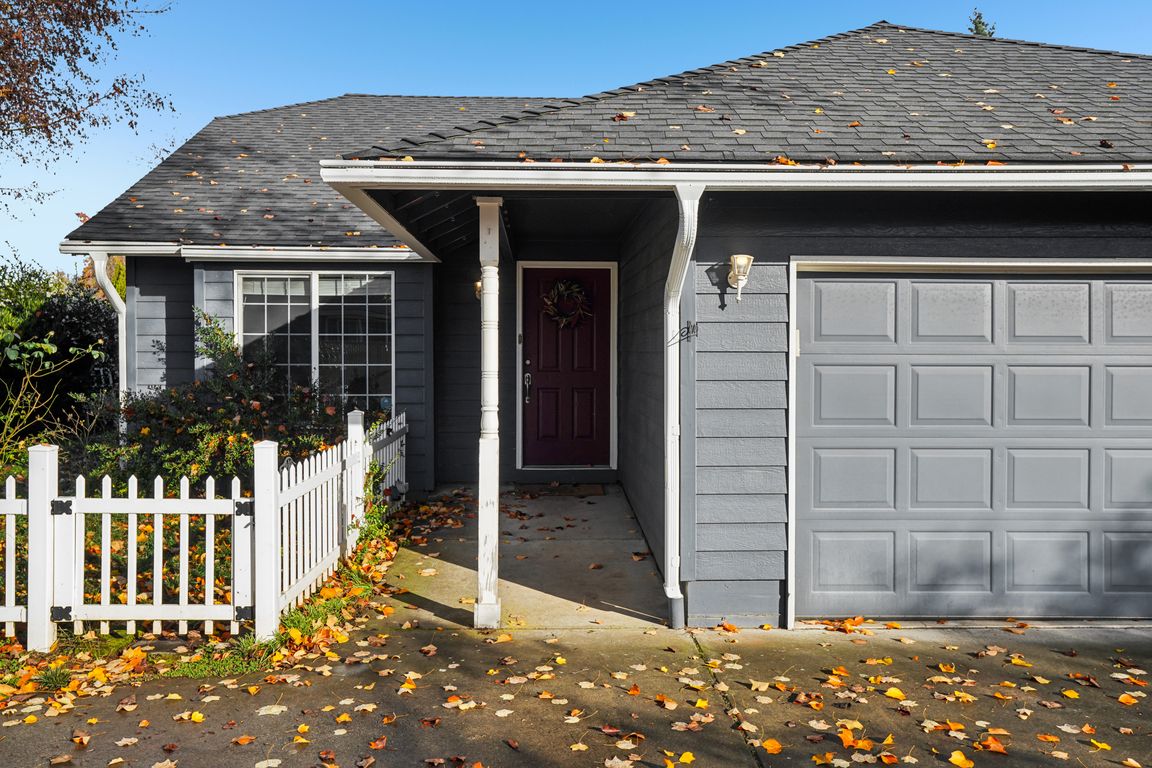 Hrubetz Rd-S2511-001.jpg