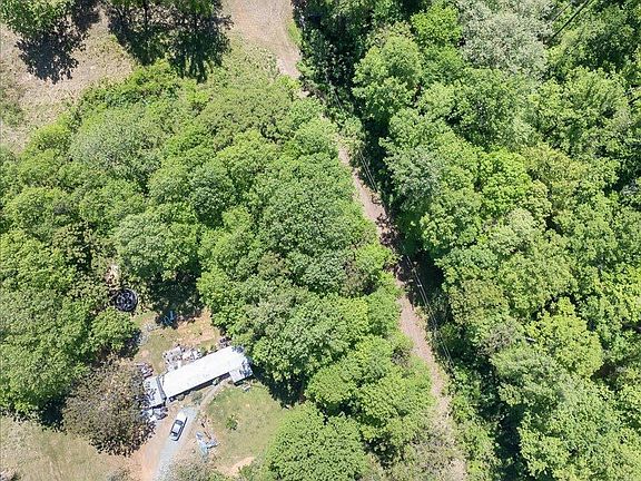 5th image of 1512 Snow Creek Rd