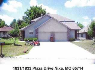 1831/1833 N Plaza Dr, Nixa, MO 65714