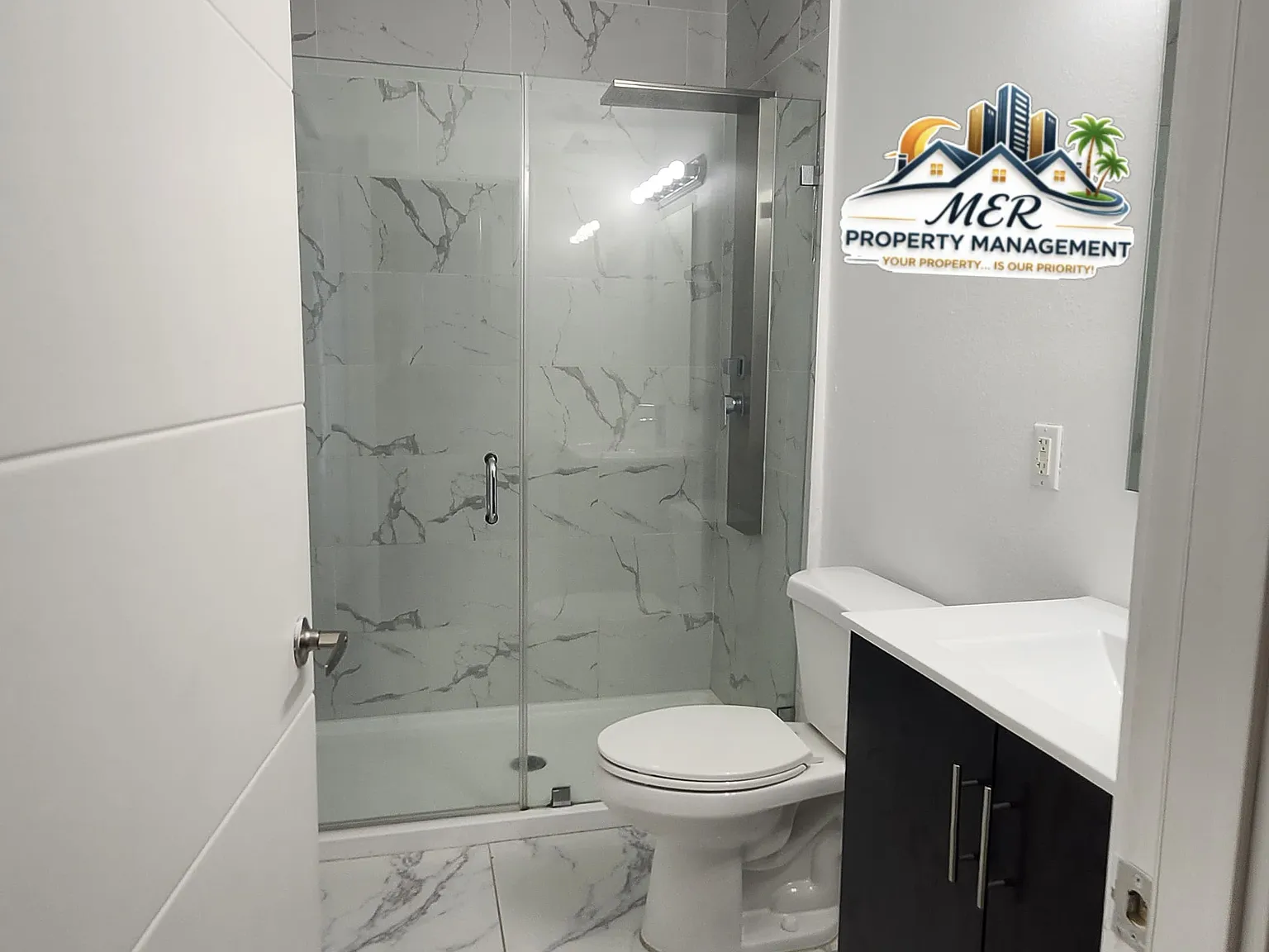 3 bed, 2.5 bath, 350 sqft, $2,400 — Photo 2