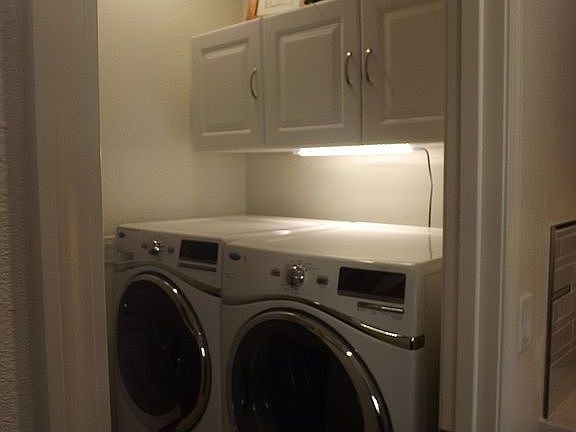 3rd image of 1453 W Heritage Way