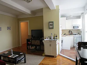 Rented by Rita S Citrin, LREB