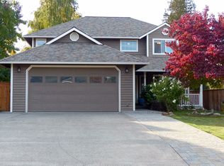 788 Saint Charles Place Rd, Hood River, OR 97031