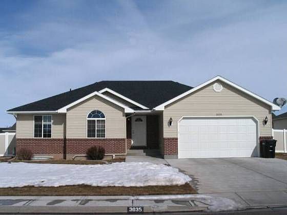 1st image of 3035 E Devonwood Dr