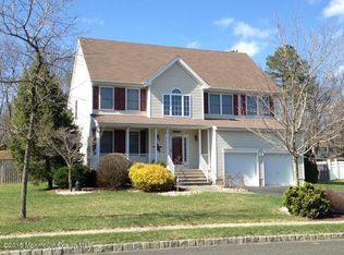30 Pointe Cir, Jackson, NJ 08527