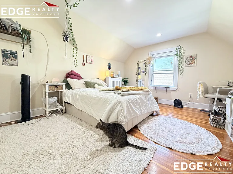 73 Leicester St #2 — Photo 16
