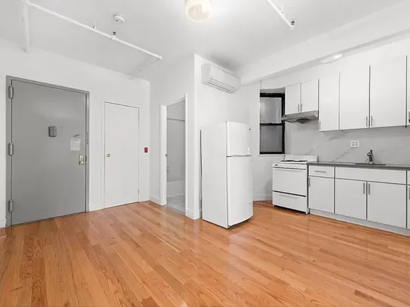 23 Orchard Street image 1 of 5