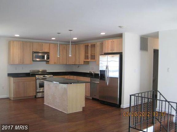 3rd image of 16529 Baederwood Ln