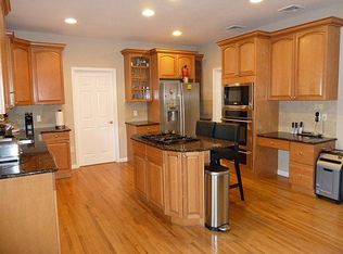 167 Behnke Ave, Paramus, NJ 07652