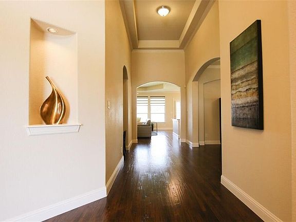 3rd image of 5709 Sicily Way