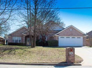 306 Bridgers Hill Rd, Longview, TX 75604