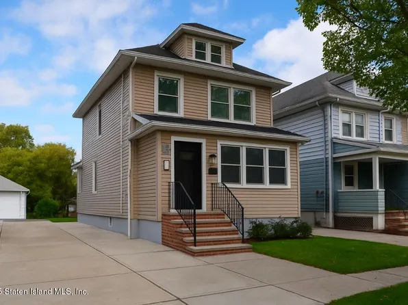 145 Clinton Pl, Staten Island, NY 10302