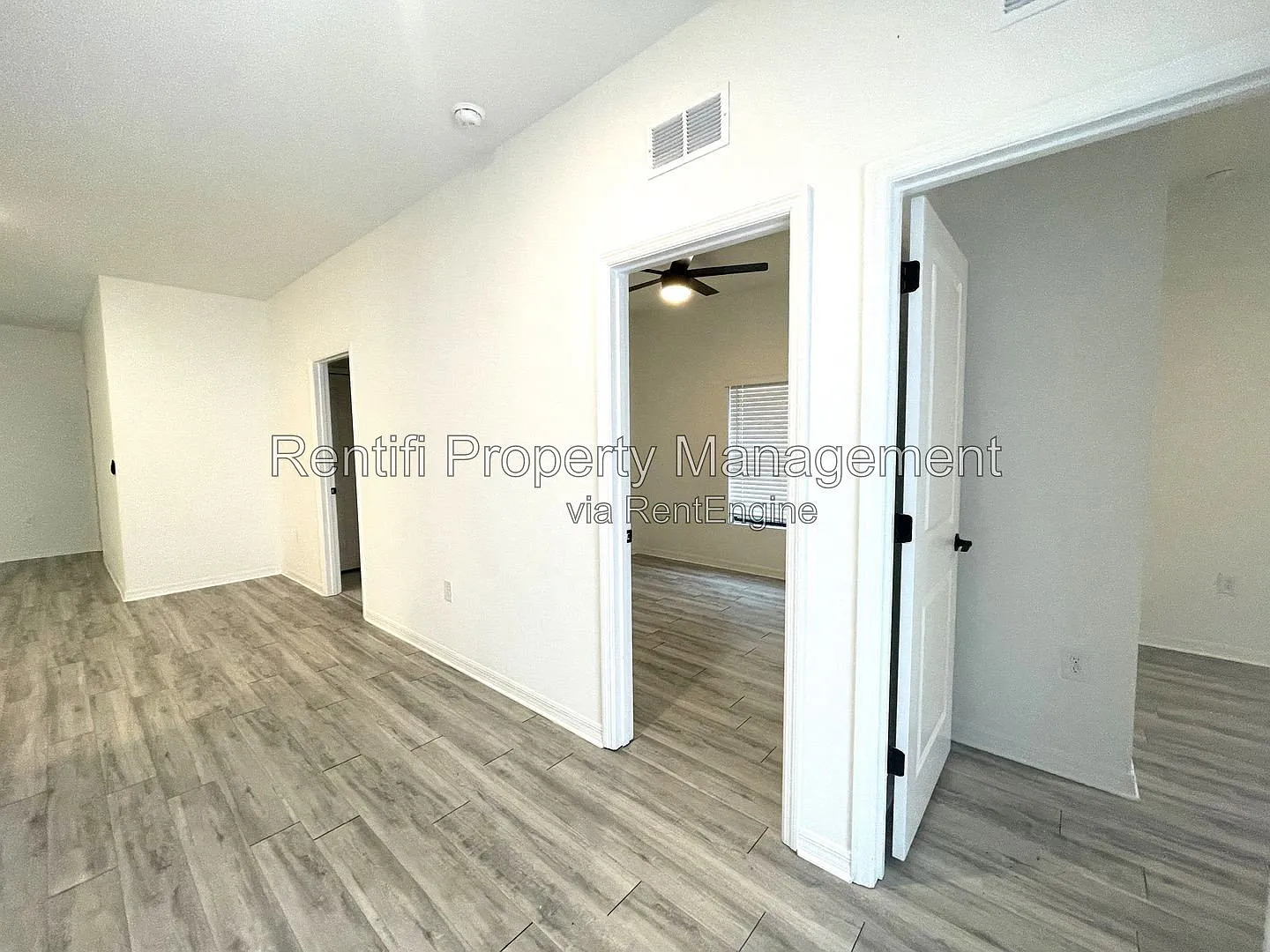 3 bed, 2.0 bath, 1182 sqft, $1,525 — Photo 2