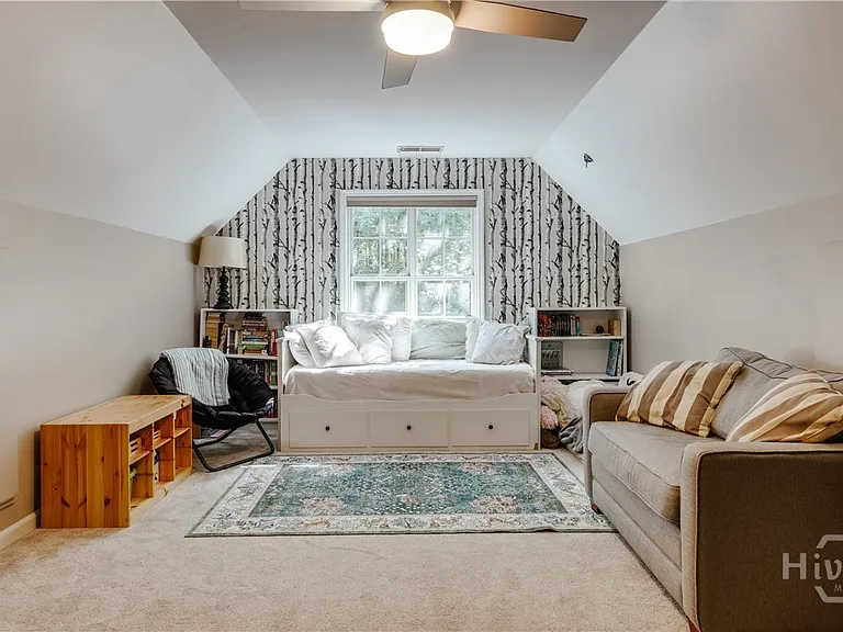 2221 Whippoorwill Rd — Photo 24