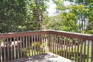 4th image of 17 E Brookfield Dr #L-0133
