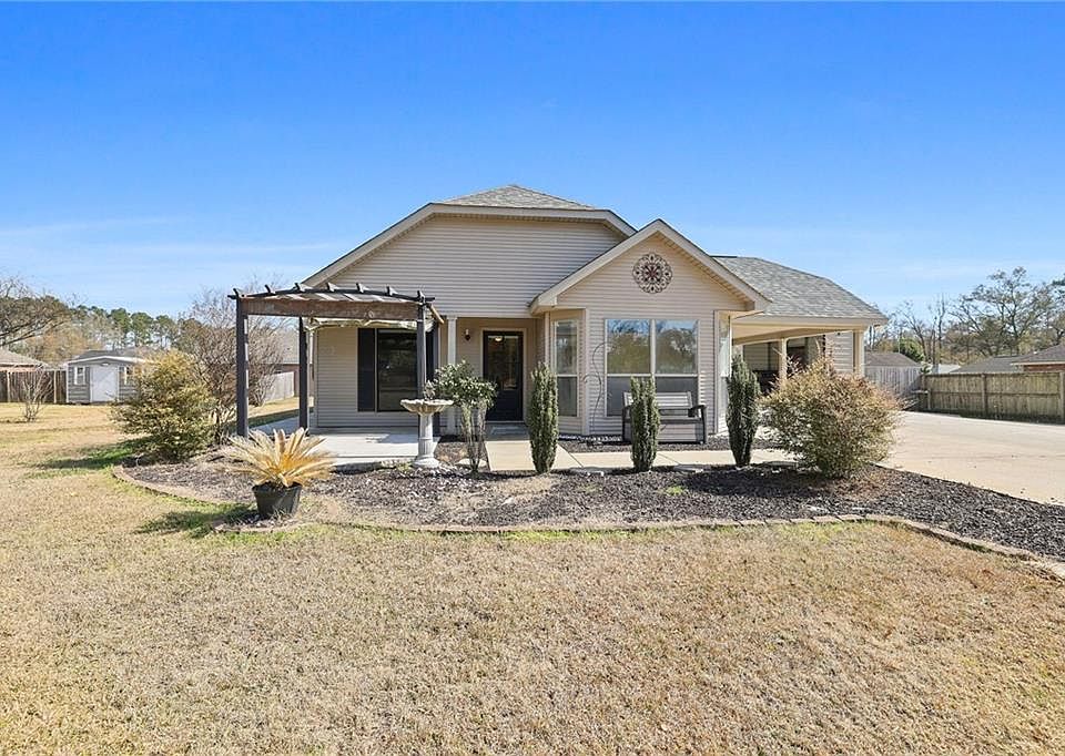 1st image of 48030 Sibley Rd