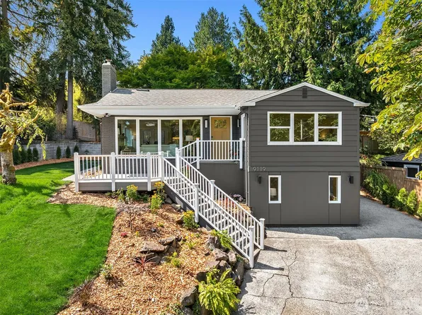 9119 17th Avenue NE, Seattle, WA 98115
