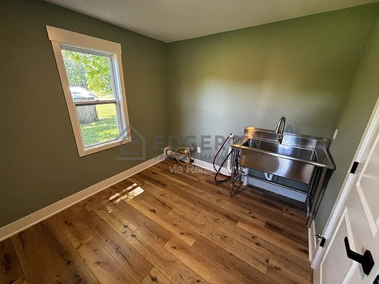 10710 2nd Ave NW — Photo 20