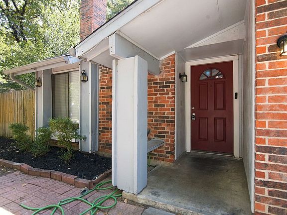 2nd image of 3004 Bent Tree Ln