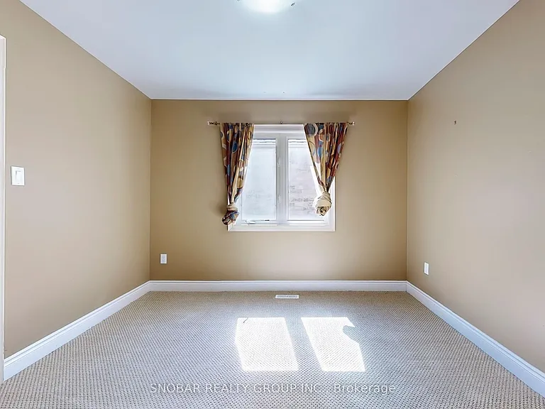 2213 Blackbird Ct — Photo 39