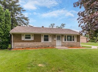 1400 Hollywood Blvd NE, Cedar Rapids, IA 52402