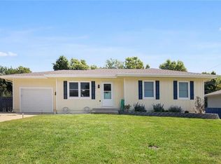 1801 Stacy Rd, Harrisonville, MO 64701