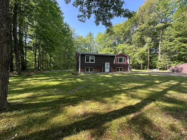 15 Balsam Lane, Naples, ME 04055