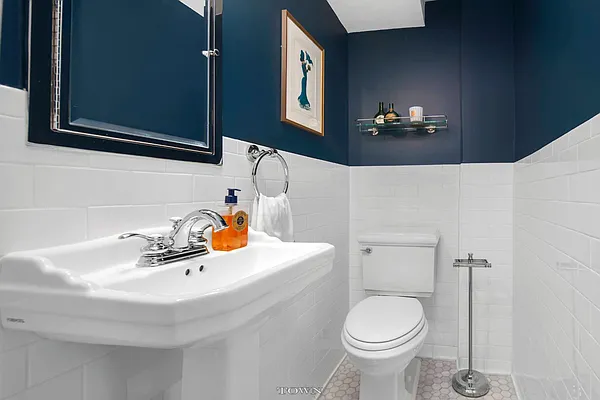 Sold by Town Residential | media 5
