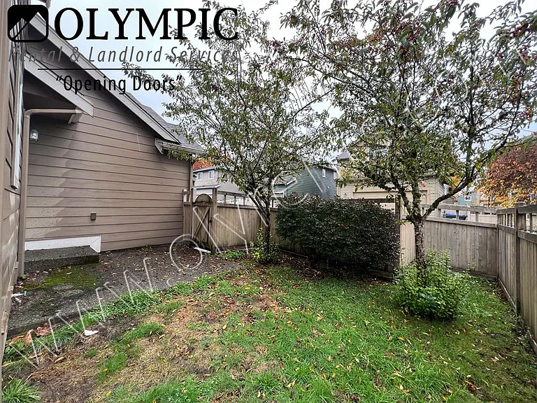 Exterior Yard 1