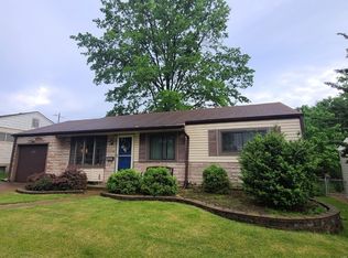 6328 Ashbury Dr, Saint Louis, MO